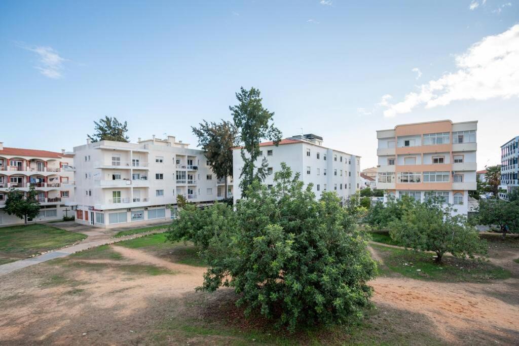 Blife Allya Private Rooms Faro Ngoại thất bức ảnh